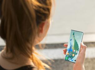 През месец май Vivacom предлага два актуални Lite модела от Honor