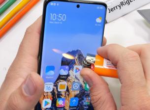 И Xiaomi 12 Pro се изправи срещу JerryRigEverything – ето резултатите