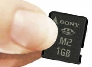 Memory Stick Micro карти идват през март