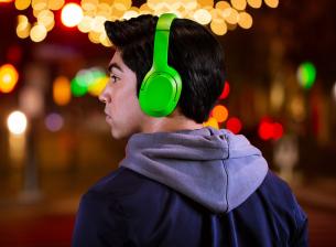 Razer Opus X имат ANC и цветен дизайн