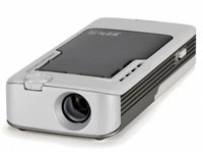 Първият джобен проектор на ЗМ вече и в България