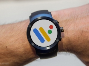 Google няма да пуска умен часовник тази година