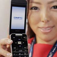 Телефон с метанолова горивна клетка