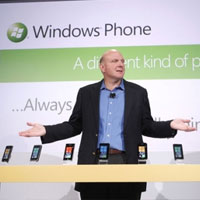 Microsoft подарява 90 000 телефона с Windows Phone 7