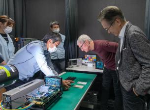 Apple потвърди, че използва сензори от Sony в камерите на iPhone