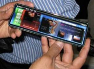 Intel разчита на Nokia за мобилна експанзия