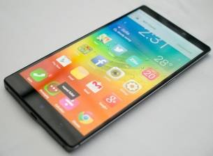 Lenovo иска да наложи смартфоните си с бранд, атрактивни цени и поддръжка