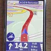 TomTom подготвя GPS модул за iPhone?