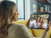 Acer Iconia X12 е AMOLED таблет за забавление в движение