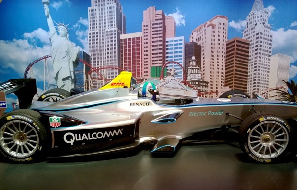 Qualcomm представи 64-битовите чипсети Snapdragon 808 и 810