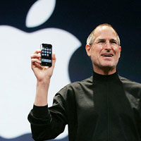 Два нови iPhone телефона през 2008 г.