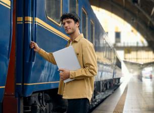 Asus представи бюджетните работни лаптопи ExpertBook P1