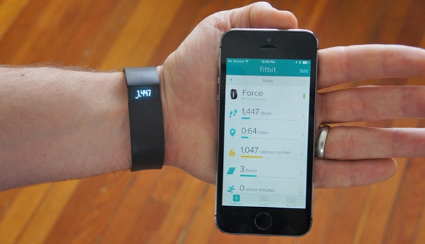 Apple вече не продава Fitbit