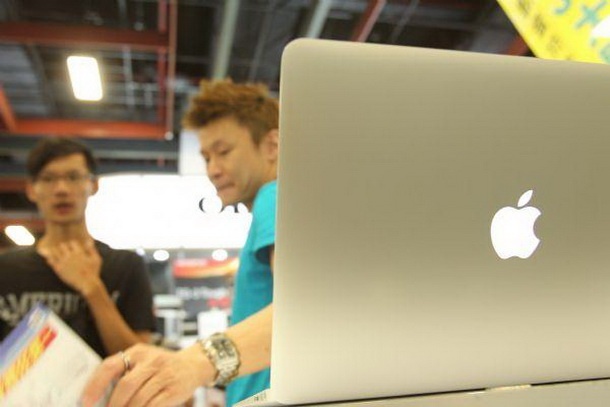 Новият бюджетен MacBook Air ще се появи през лятото