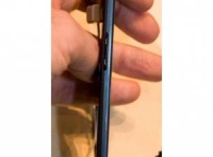 Нов шампион при тънките телефони