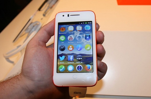 VIVACOM пуска телефон с Firefox OS