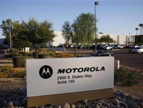 Google са купили Motorola и заради хардуерния бизнес