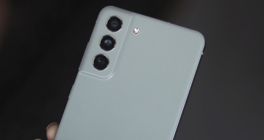 Android 13 достигна до Samsung Galaxy S20 FE и Galaxy S21 FE