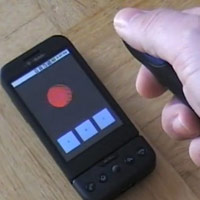 T-Mobile G1 в комбинация с Zeemote JS1