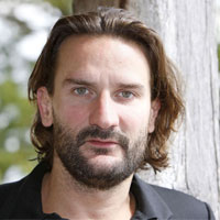 Френският писател Фредерик Бегбеде идва в България по покана на M-Tel