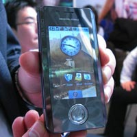 General Mobile DSTL1 на живо от Барселона