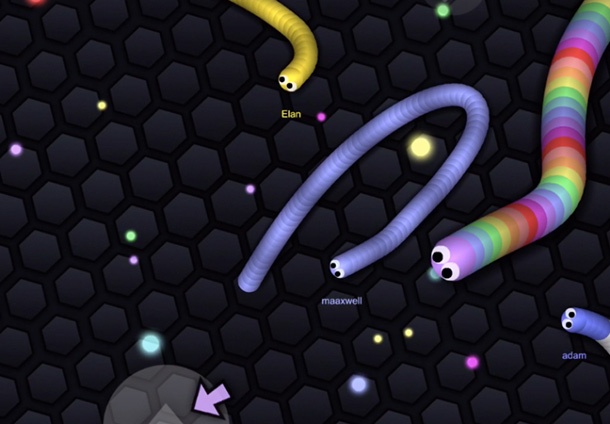 Играта Slither.io е един от хитовете на годината
