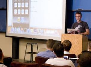 Курсът за разработване на приложения за iPhone е изтеглен 1 милион пъти