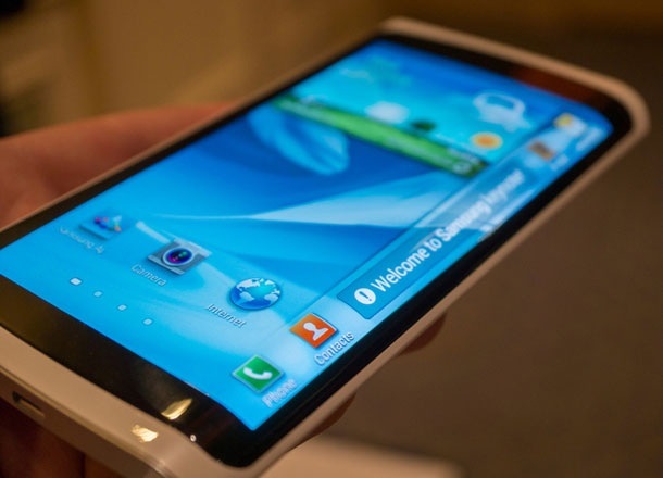 Samsung и LG започват масовото производство на гъвкави дисплеи през октомври