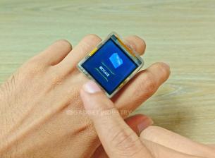 Хакер превърна стар смарт часовник в умен пръстен