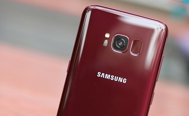 Базовият модел на Galaxy S10 ще има 64GB вградена памет