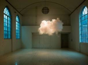 Облак в стаята