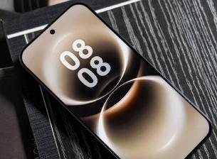 Huawei работи върху телефон с над 10 000 mAh батерия, твърди слух