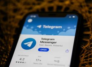 Telegram подготвя емоджи реакции към съобщенията