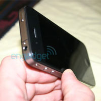 Това ли са първите истински снимки на iPhone 4G?