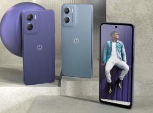 Какво предлага и колко струва най-евтиният смартфон от Motorola