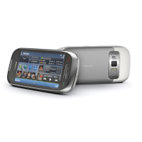 Nokia вече приема предварителни поръчки за C7