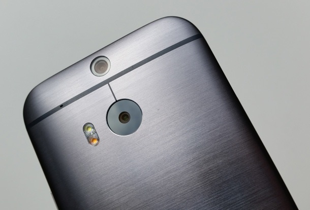 Слух: Задава се по-евтина пластмасова версия на HTC One M8