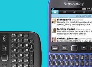 BlackBerry 9720 предлага 2,8