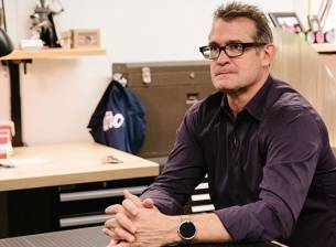 Главният дизайнер на Motorola напуска след 12 години в компанията