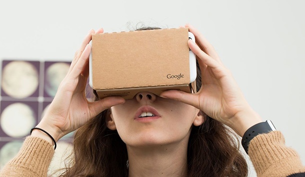 Google работи по конкурент на Gear VR