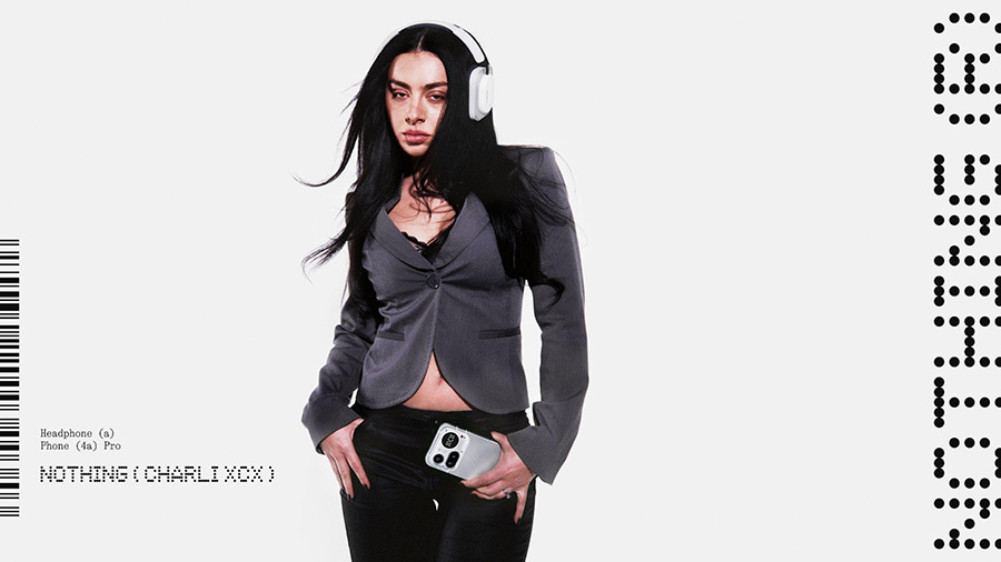 Charli XCX инвестира в Nothing и става глобален посланик на марката