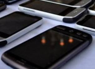 Телефоните на HTC ще записват 1080р видео от догодина