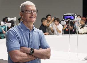 Apple се готви за старт на продажбите на Vision Pro