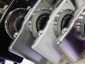 Samsung не планира за момента 3D камерафони