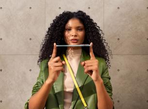 Motorola Edge 70 е ултратънък и с голяма батерия