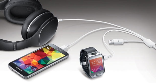 Samsung пуска USB зарядно за няколко устройства наведнъж