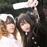 Жените харчат повече за джаджи, отколкото за обувки