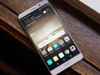 Ъпдейт за Huawei Mate 9 ще интегрира асистента Amazon Alexa