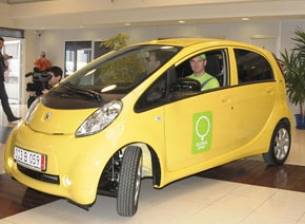 GLOBUL с един от първите 100% електрически автомобили в България