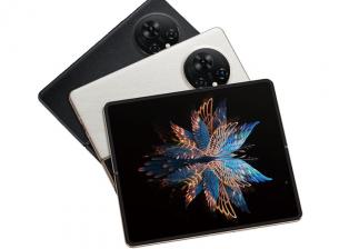 Tecno представи своя първи сгъваем смартфон